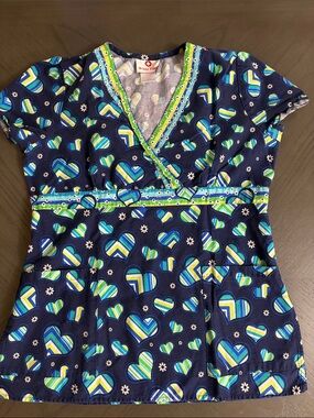 White Cross Navy Heart-Print Scrub Top S/P and light blue Health Pro bottom S/P